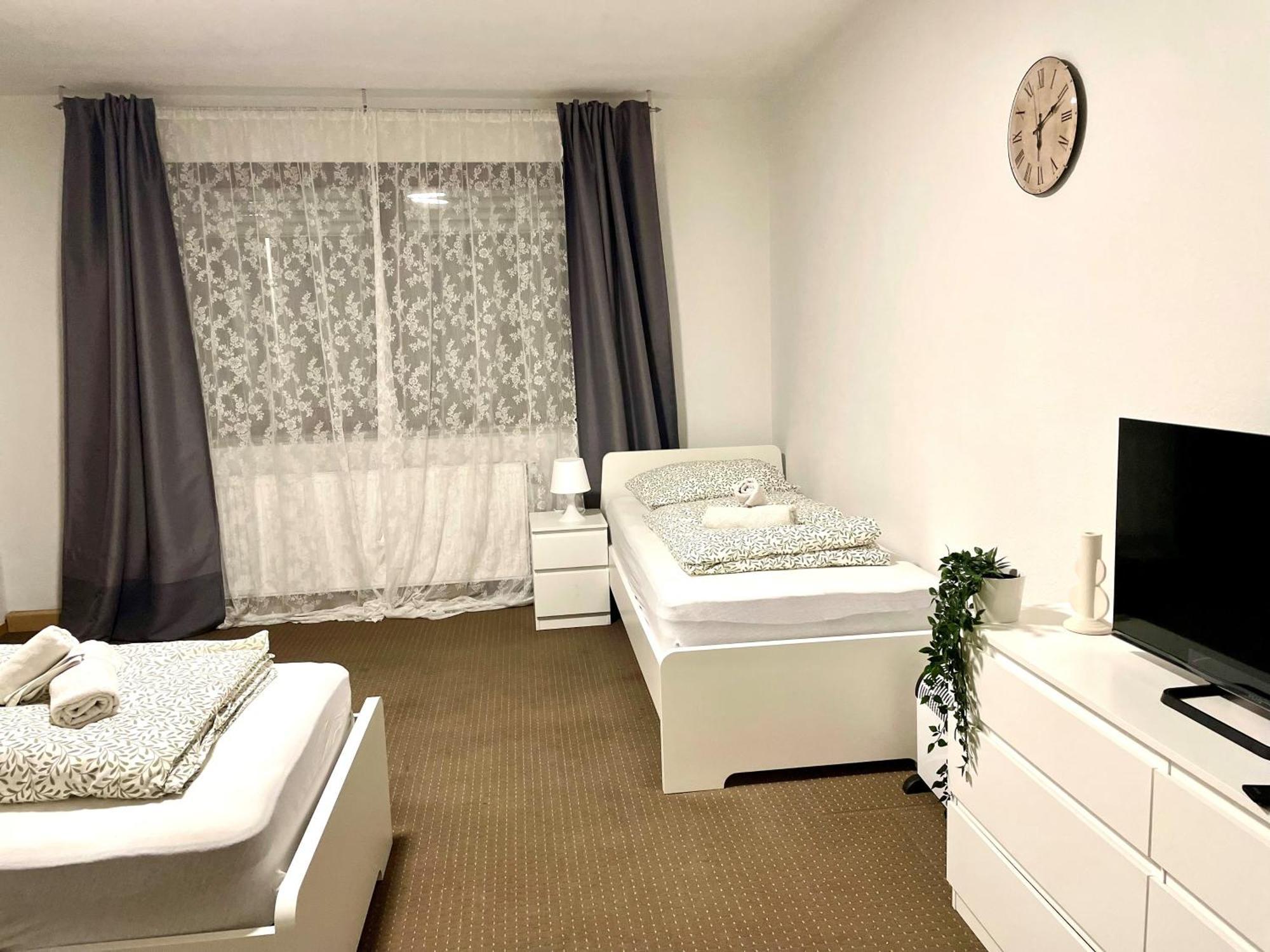 Apartment Moderne 2 Zimmerwohnung, Naehe Aachen- Niederlande- Belgien *